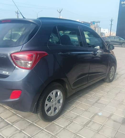 Hyundai Grand I10(2013-2017) Sportz 1.2 Kappa Vtvt